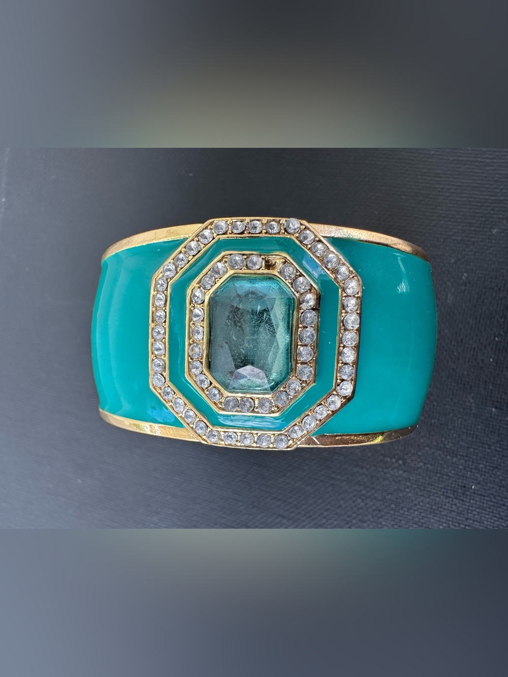 Vintage Teal Enamel & Clear Rhinestone Hinged Gold Tone Clamper Bangle Bracelet